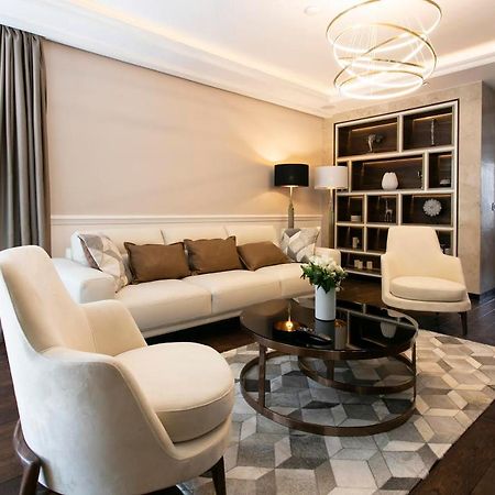 Appartement A True Touch Of Luxury à Belgrade Extérieur photo