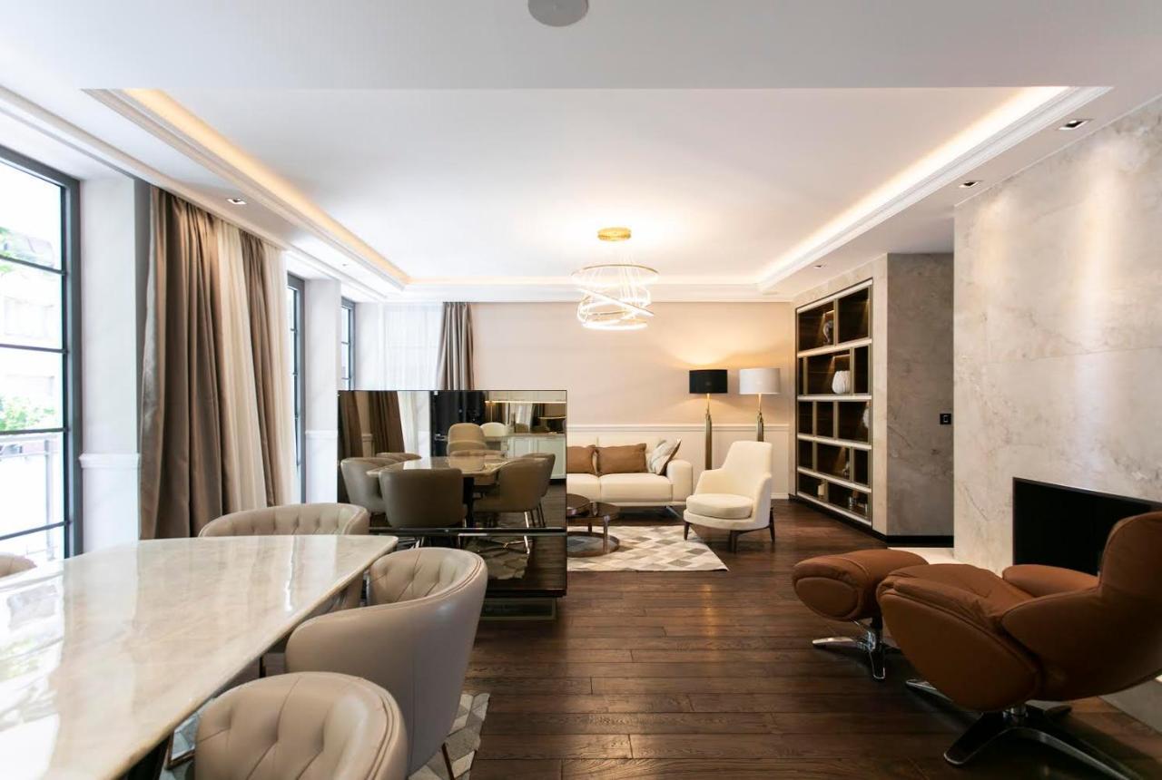 Appartement A True Touch Of Luxury à Belgrade Extérieur photo